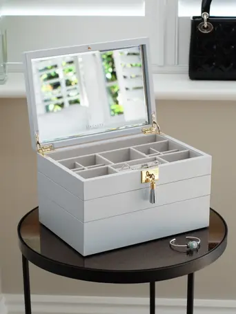 Szkatułka na biżuterię Loves Luxury potrójna błękitna