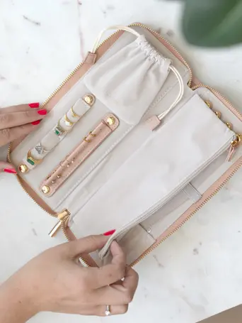Blush Jewellery Roll