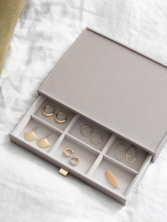 Szkatułka na biżuterię Stackers 9 komorowa supersize taupe z szufladą