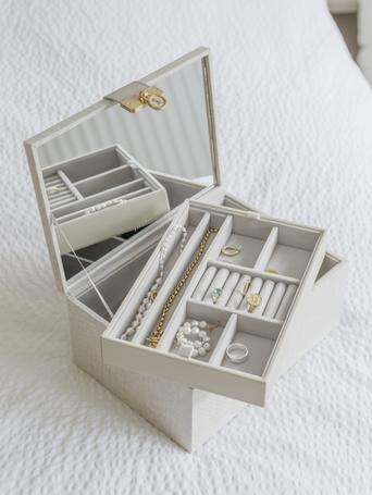 Oatmeal & Linen Luxury Classic Jewellery Box