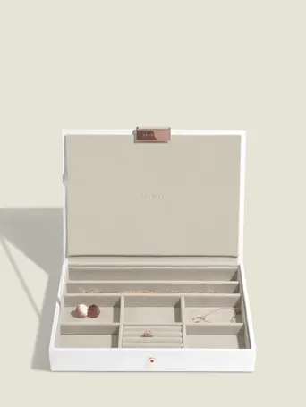 STACKER LIMITED EDITION WHITE TOP (25 x 18 x 3.5 CM)