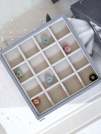 Dusky Blue Charm 16 Section Layer