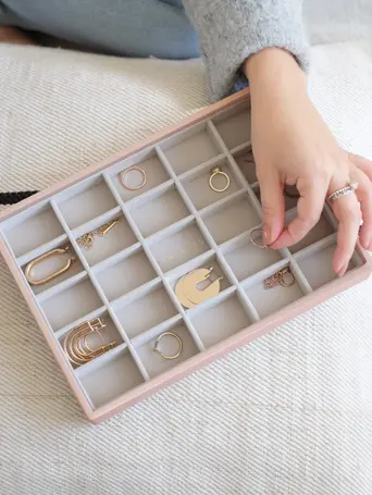 Blush Classic Trinket Layer