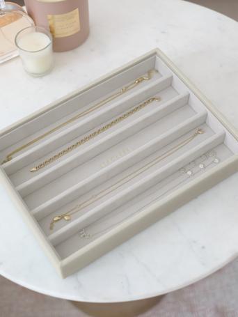Oatmeal Classic Necklace Layer