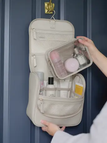 Kosmetyczka podróżna do zawieszenia Stackers jasnobeżowa