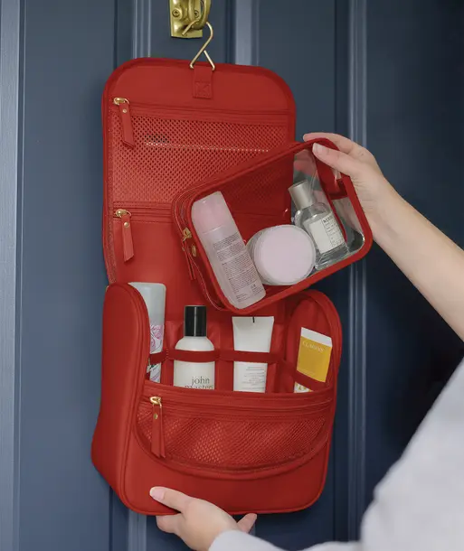 Red Hanging Washbag 