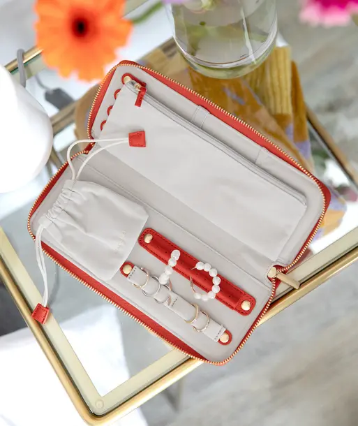 Red Jewellery Roll