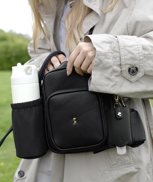 Black Dog Walking Bag