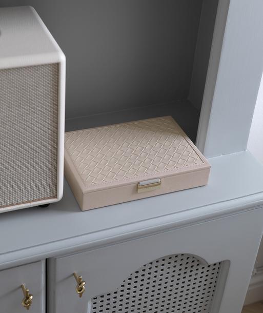 Blush Pink Classic Woven Lid