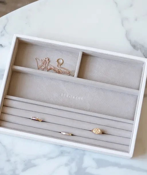 White Classic Ring & Bracelet Layer