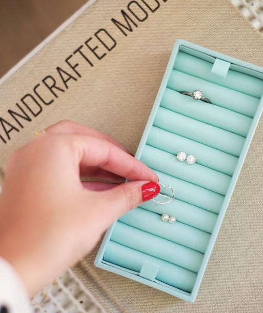 Mint Ring Holder