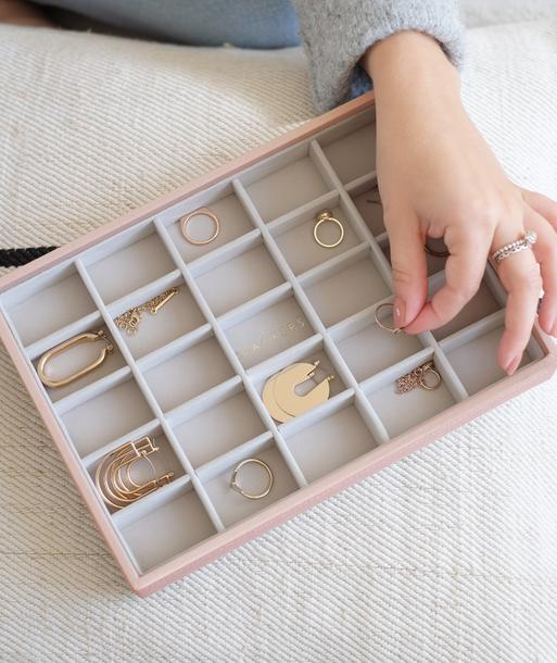Blush Classic Trinket Layer