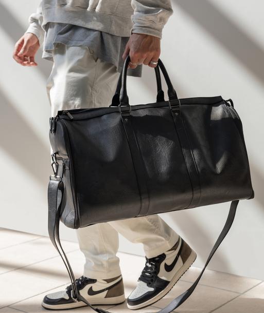 Black Weekend Suit Bag