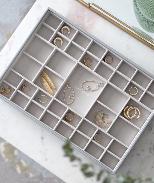 Pebble Grey Supersize Trinket Layer
