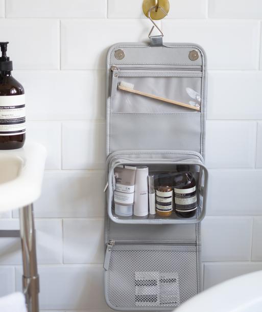 Pebble Grey Small Hanging Washbag