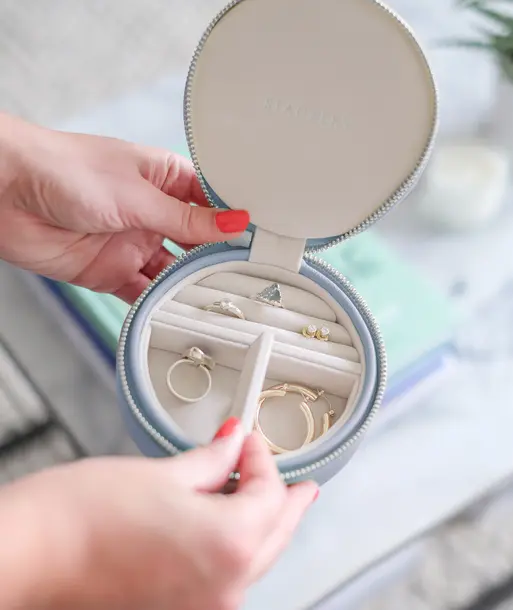 Lavender Round Zipped Travel Jewellery Box