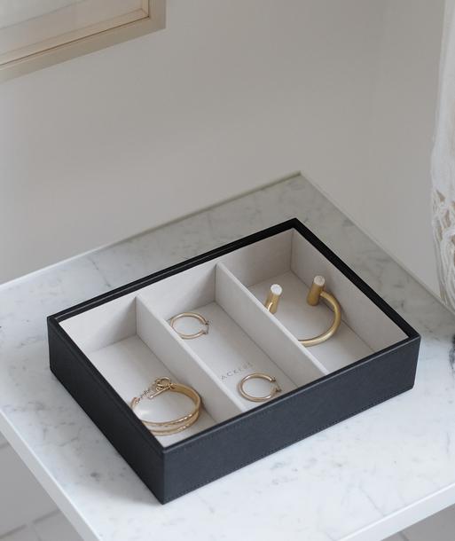 Black Classic Watch & Accessory Layer