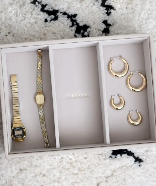 Oatmeal Classic Watch & Accessory Layer