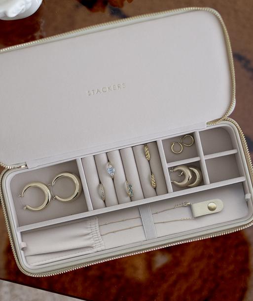 Oatmeal Sleek Necklace Zipped Jewellery Box