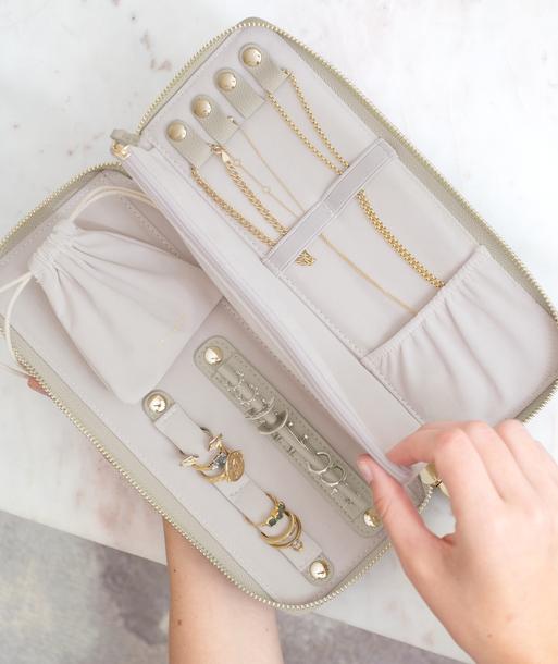 Oatmeal Jewellery Roll