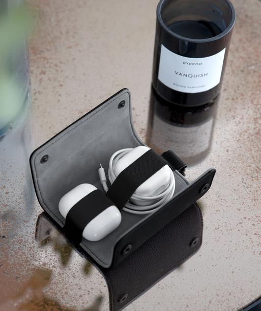 Pebble Black Compact Cable Tidy