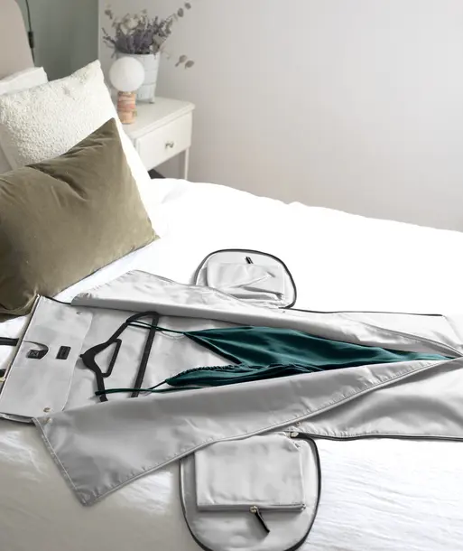 Black Weekend Garment Bag