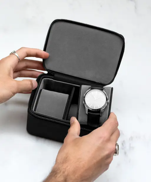 Black Pebble Large Zipped Watch Box