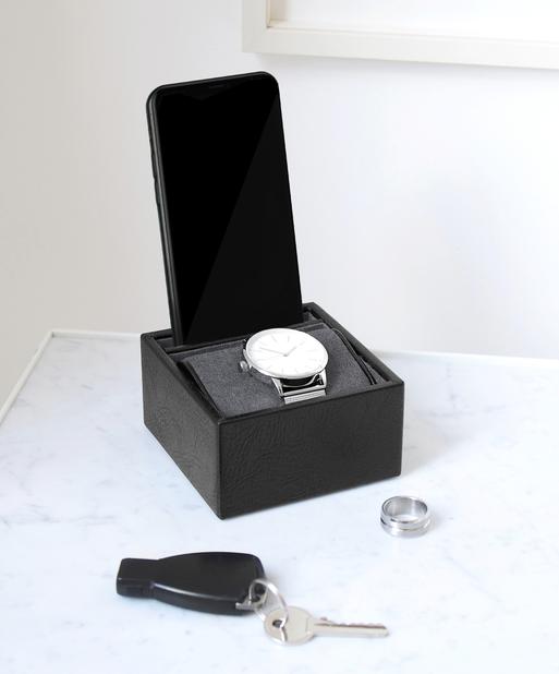 Black Phone Stand
