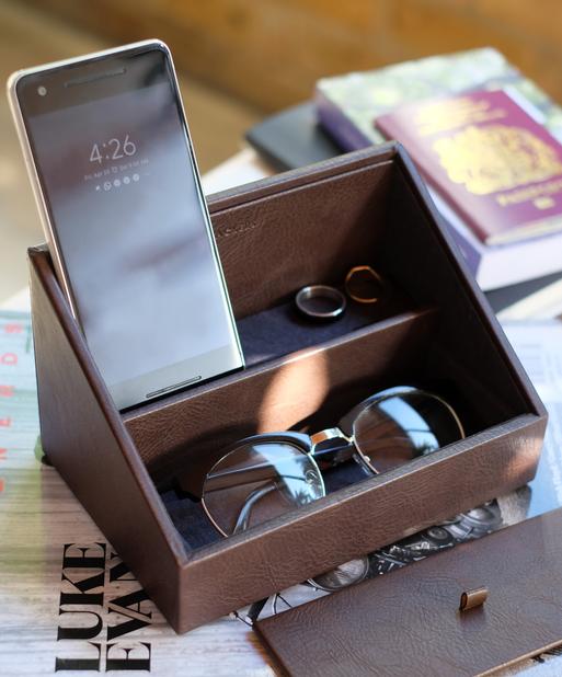 Brown Phone Valet