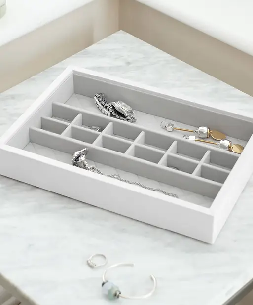 Szkatułka na biżuterię Loves Luxury 14 komór biała