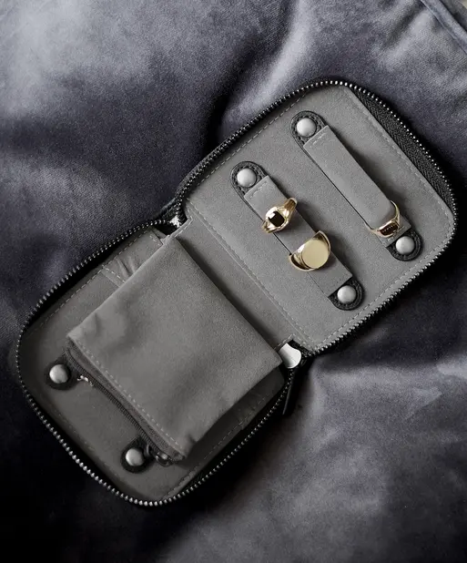 Pebble Black Compact Jewellery Roll