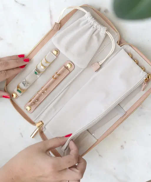 Blush Jewellery Roll