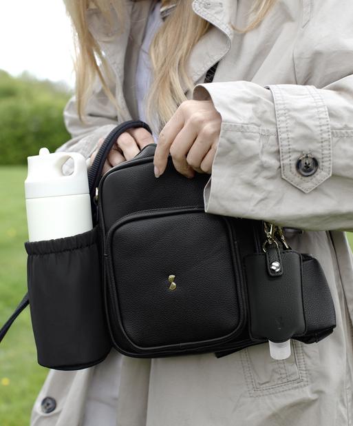 Black Dog Walking Bag