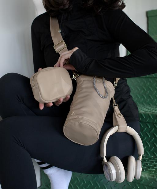 Recycled Nylon Sand Bottle Bag