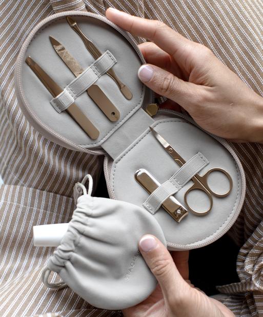 Taupe Manicure Set