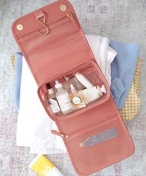 Grapefruit Small Hanging Washbag