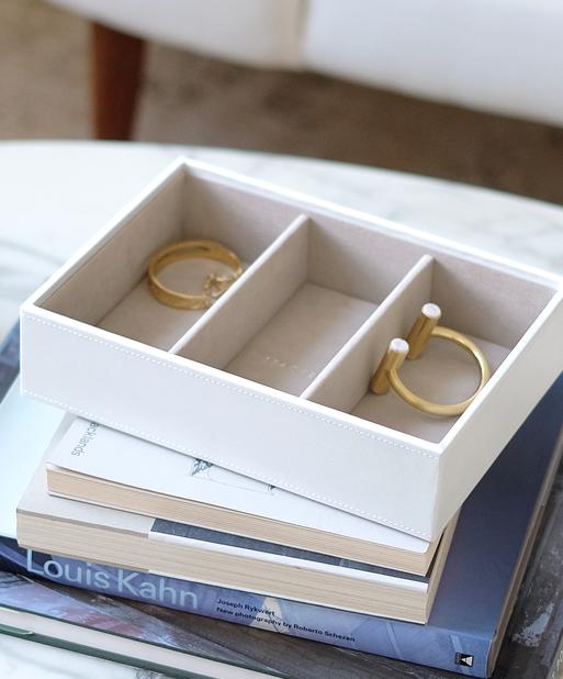 White Classic Watch & Accessory Layer