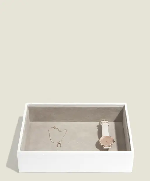 White Classic Chunky Jewellery Layer