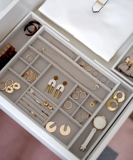 White Medium Jewellery Slider