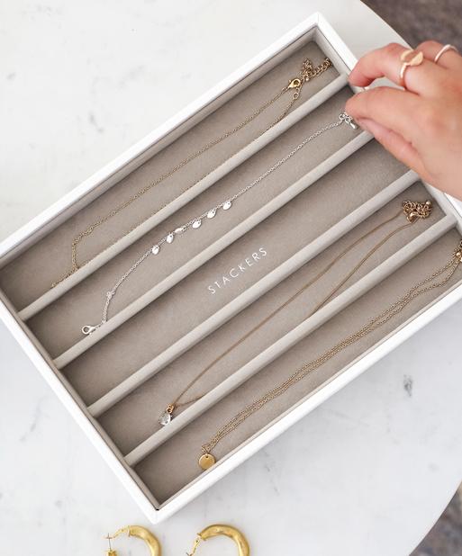 White Classic Necklace Layer