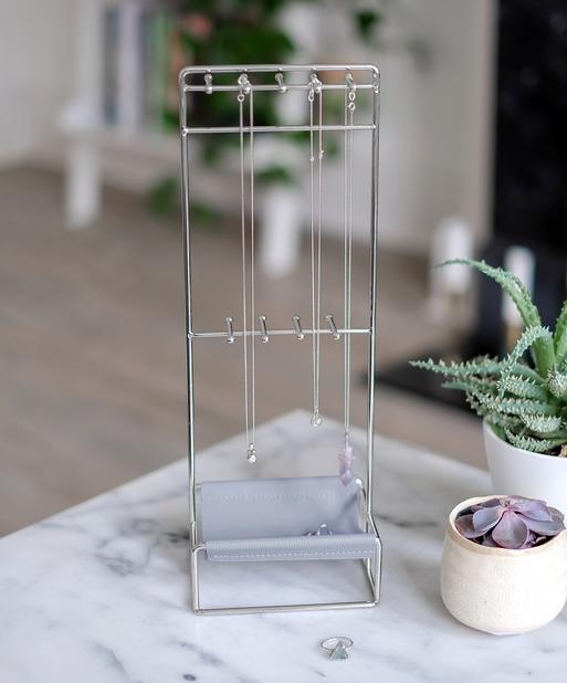 Lavender Scoop Jewellery Stand