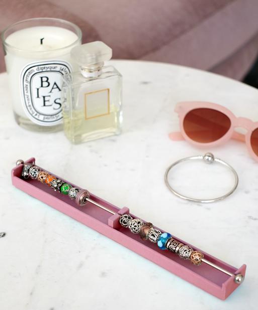 Rose Long Charm Bar