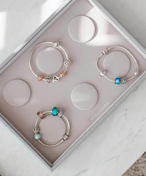Pebble Grey Classic 6 Bracelet Layer