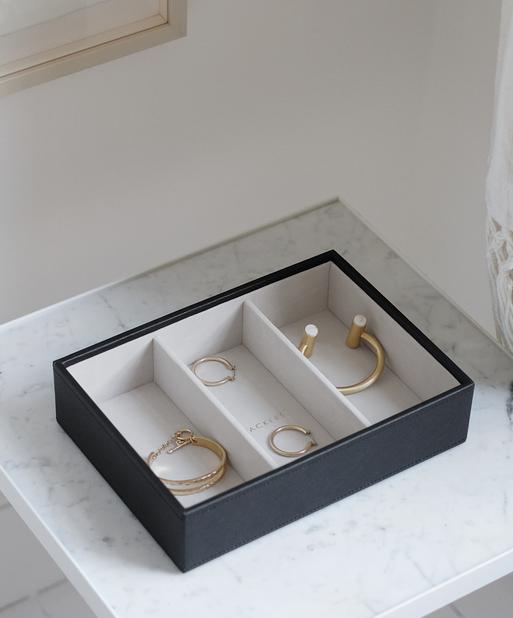 Black Classic Watch & Accessory Layer