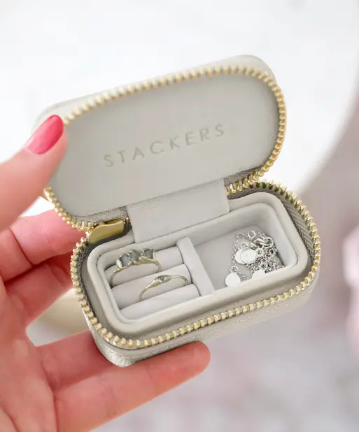 Oatmeal Petite Zipped Jewellery Box