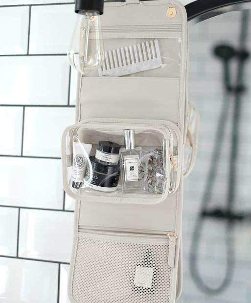 Oatmeal Small Hanging Washbag