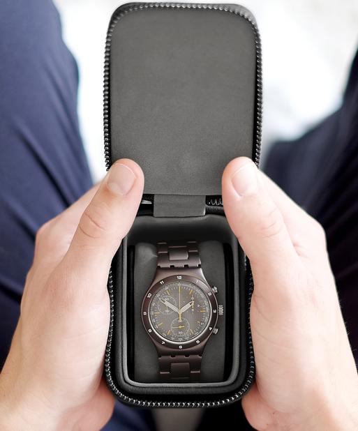 Pebble Black Small Zipped Watch Box