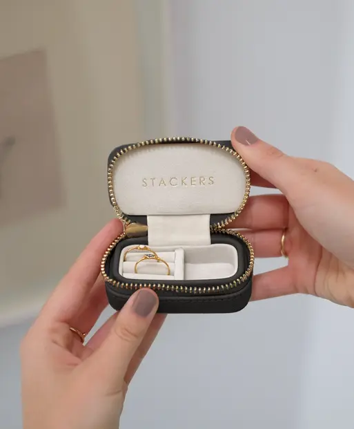 Black Petite Zipped Jewellery Box