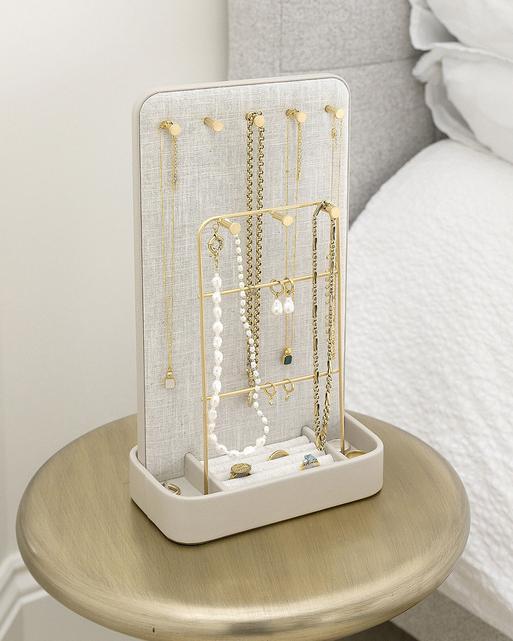 Jewellery Stands