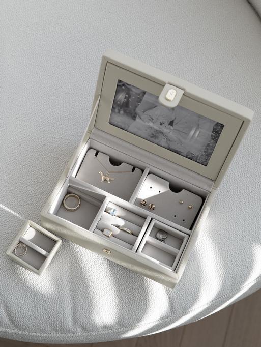 Oatmeal Luxury Photo Jewellery Box